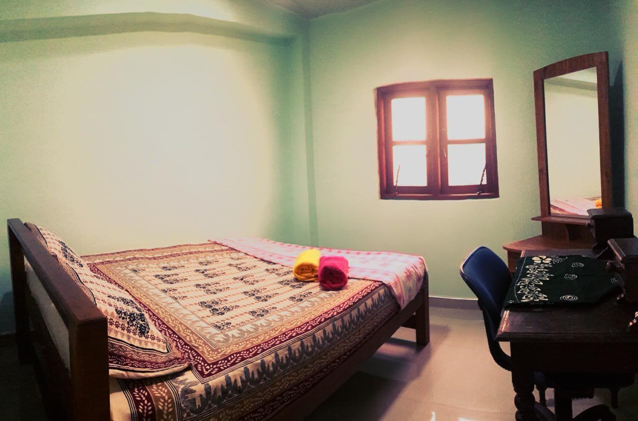 Apple Sara Home Stay Kandy Extérieur photo